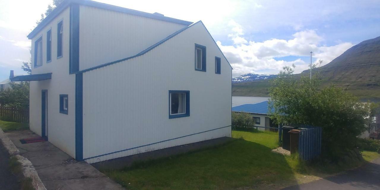 East Iceland Homestay Eskifjörður Exteriér fotografie